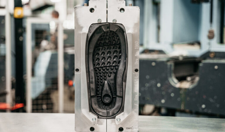 ECCO و Stratasys نوآوری تکنولوژیک در صنعت تولید کفش